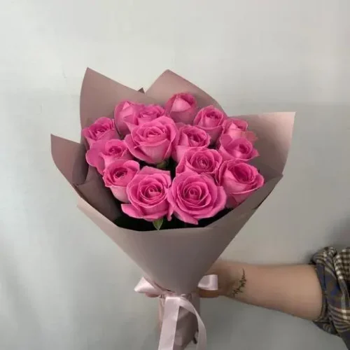 Букет из 15 розовых роз