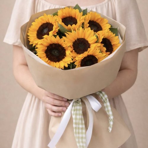 Букет с подсолнухами «Тёплый свет»